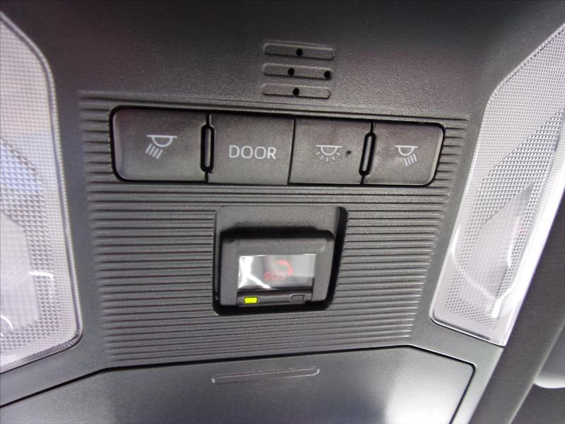 Toyota RAV4 2,5 PHEV 4WD Executive odp.DPH - fotka 30 z 33