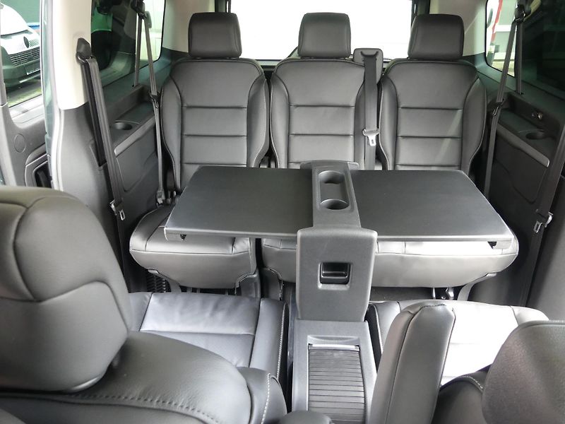 Citroën SpaceTourer (2026) SHINE L3 2.2 BHDi 180 VIP pack - fotka 11 z 34