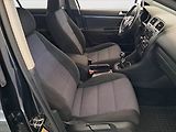 Volkswagen Golf (2011) 1.6 TDI, po STK - náhled 9