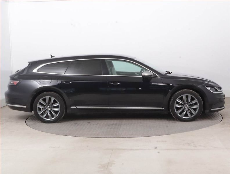 Volkswagen Arteon (2023) Elegance 2.0 TDI - fotka 6 z 17