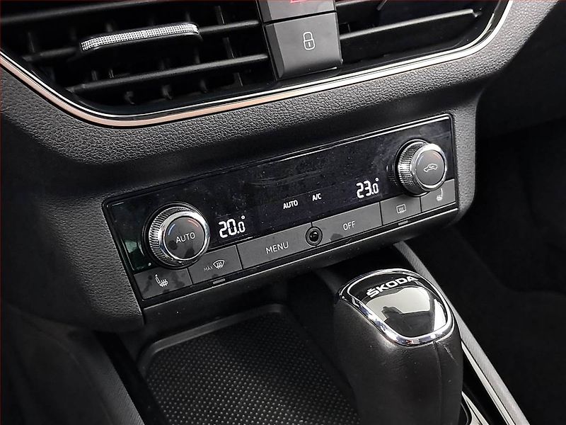Škoda Scala (2019) Style 1.0 TSI, Automat, ČR - fotka 15 z 18