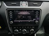 Škoda Octavia 2,0TSI 140KW DSG FULL LED NAVI - náhled 23