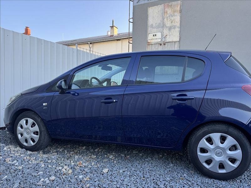 Opel Corsa 1,2 i,51kW,DRIVE,1.maj,původČR - fotka 18 z 50