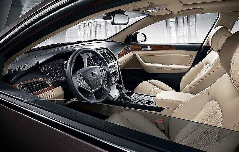 Hyundai Sonata.