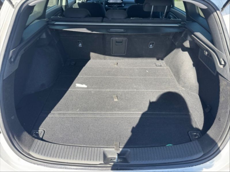 Hyundai i30 1,5 T-GDI Smart 5d - fotka 9 z 10