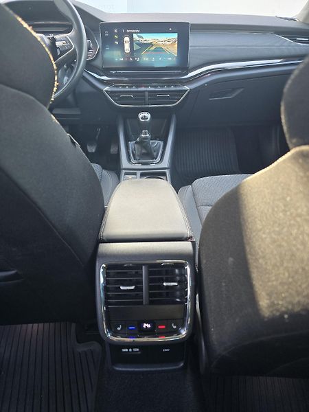 Škoda Octavia  IV Style 2,0 TDI (85 kW) M - fotka 7 z 7