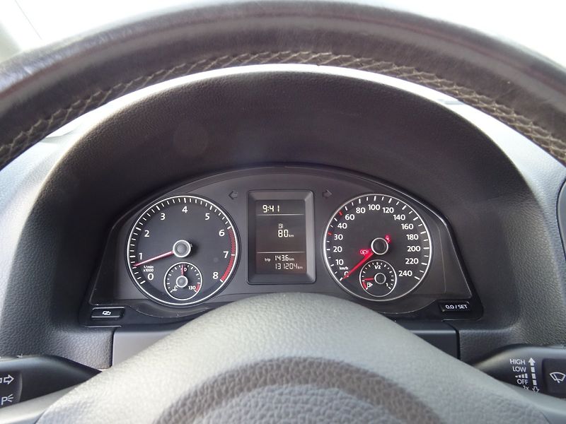 Volkswagen Golf Plus (2010) 1.4i,90kW,1maj,S.kniha,klima - fotka 9 z 23