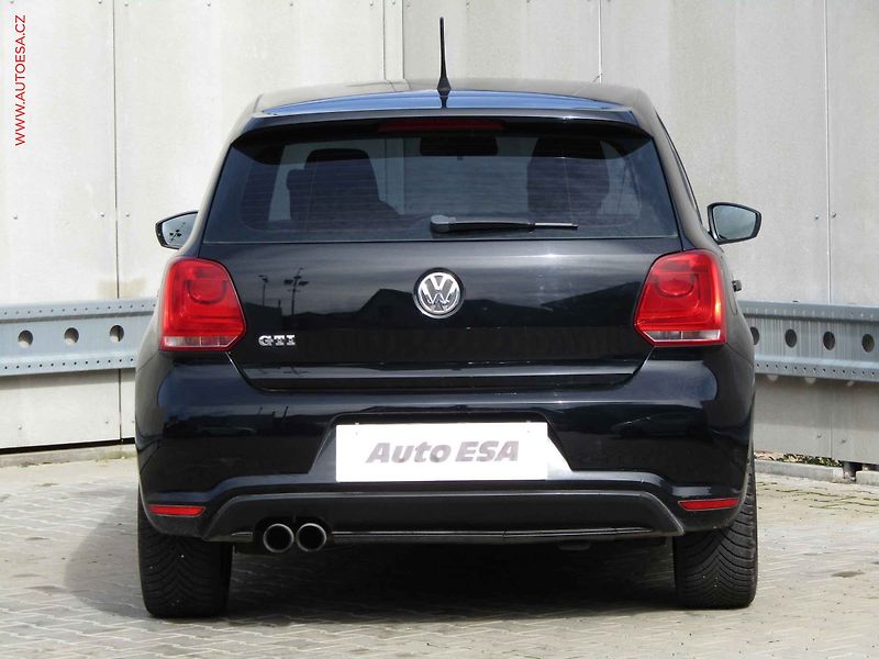 Volkswagen Polo (2013) 1.4 TSI, ČR, GT, DSG - fotka 5 z 16
