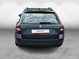 Škoda Octavia COMBI 1.6 TDi STYLE - náhled 9