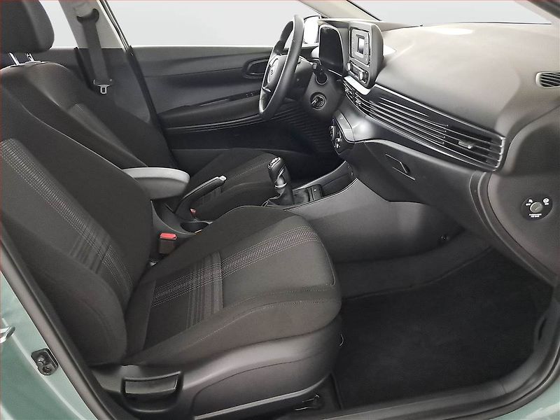 Hyundai Bayon (2021) 1.0 T-GDI, ČR,1.maj - fotka 9 z 15