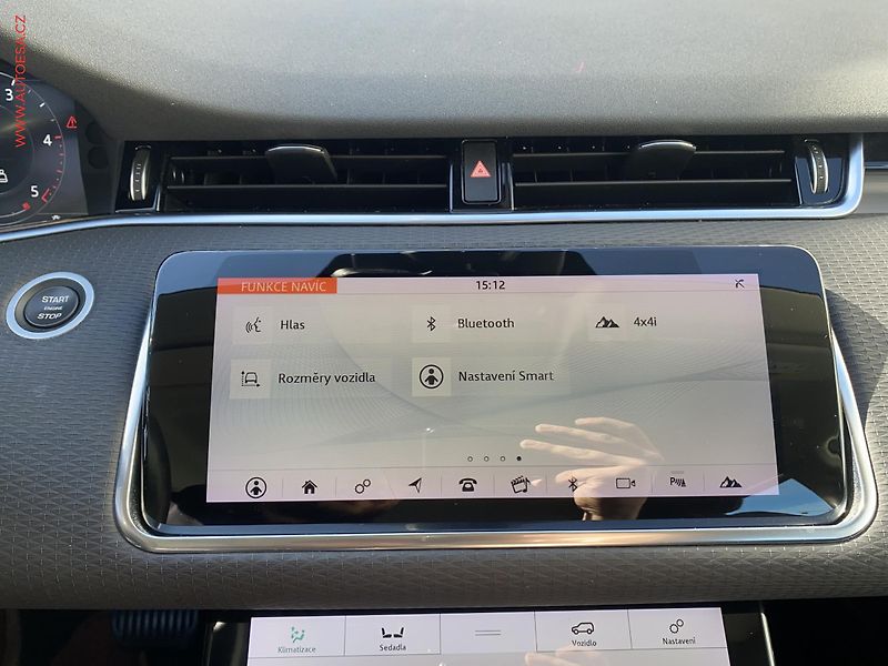 Land Rover Range Rover Evoque (2019) 2.0 D150 4x4, AT, LED, navi - fotka 20 z 20