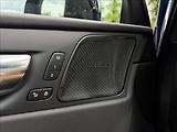 Volvo XC60 B4 2.0d 4X4 R-Design - náhled 23