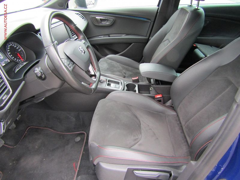 Seat Leon (2020) 1.5TSi, ČR, Bixenon, AC - fotka 8 z 17