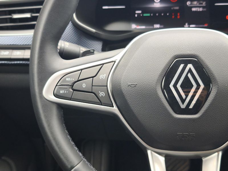 Renault Arkana 2024 ČR 1.3 TCe EDC 10344km  - fotka 9 z 32