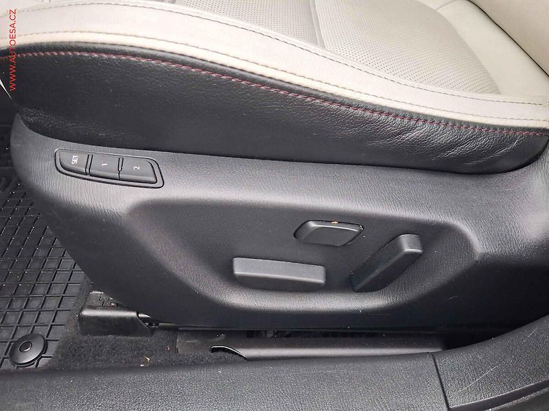 Mazda 6 (2015) 2.5i, Exclusive, AT - fotka 14 z 20