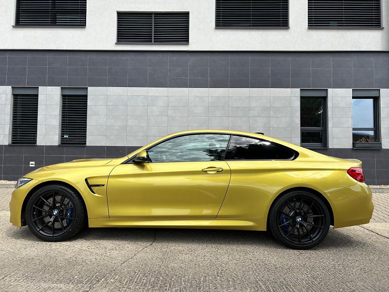 BMW M4 F82 LCI, 317 kW,34991km - fotka 4 z 56