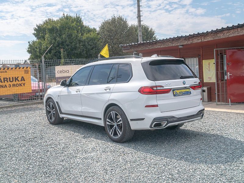 BMW X7 (2019) ČR 3.0i 250KW 7sed – INDIVIDUÁ - fotka 7 z 49
