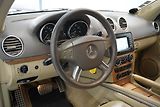 Mercedes-Benz GL (2006) 5,5I V8 4MATIC AUTOMAT 7 MÍST - náhled 13