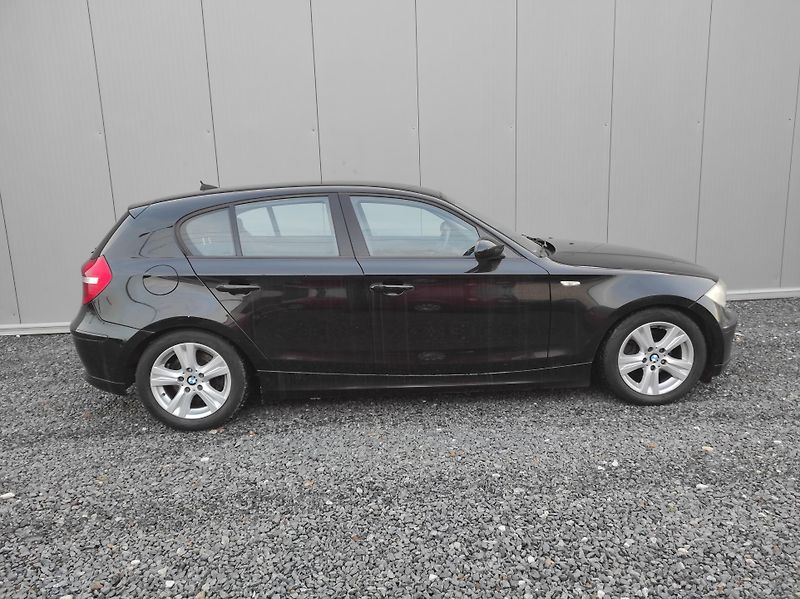 BMW Řada 1 118D - ZACHOVALÝ - fotka 7 z 17