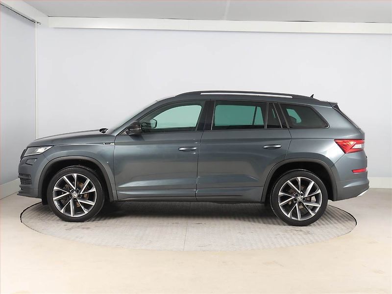 Škoda Kodiaq (2020) Sportline 2.0 TDI, Automat - fotka 3 z 19