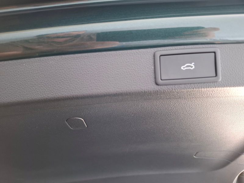 Škoda Octavia (2025) COMBI RS 2,0 TSI 195 KW 7-STUP - fotka 16 z 30