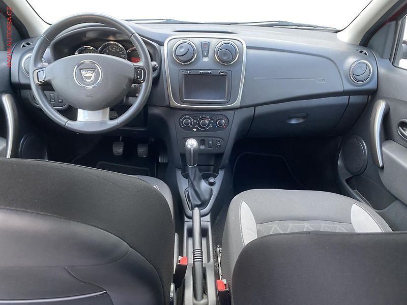 Dacia Sandero (2014) 0.9 TCe, Stepway, AC, park - fotka 8 z 18