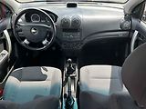 Chevrolet Aveo (2011) 1.2i, ČR, Klima - náhled 8