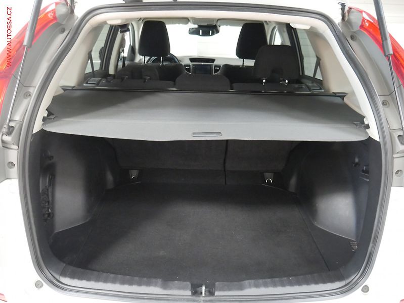 Honda CR-V (2017) 1.6 DTEC 4x4, 1.maj,ČR - fotka 7 z 25
