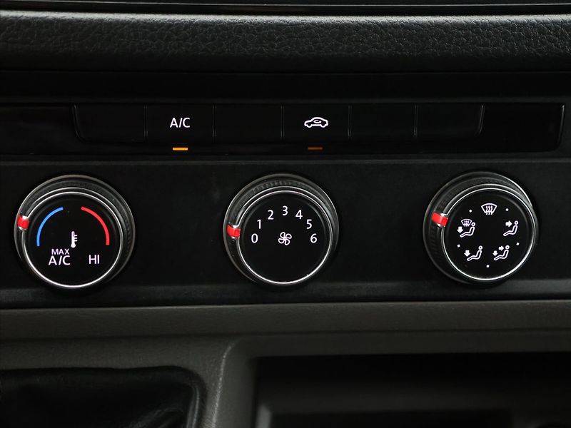 Volkswagen Crafter 2.0 TDI 103kW L2H2 CZ Klima DP - fotka 18 z 27