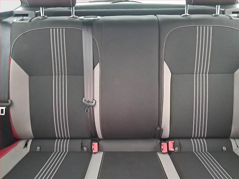 Škoda Rapid (2015) Spaceback 1.2 TSI, Tempomat - fotka 10 z 17