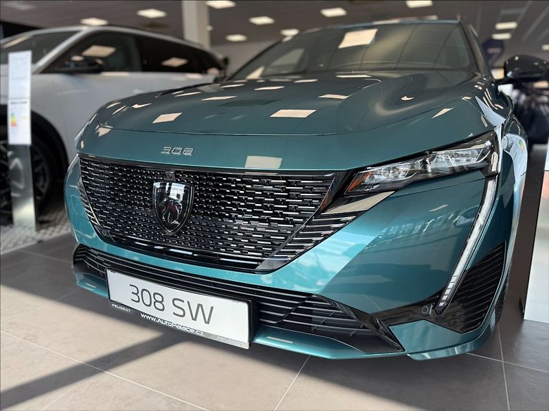 Peugeot 308 1,2 Hybrid 136 e-DSC6  SW GT - fotka 7 z 10
