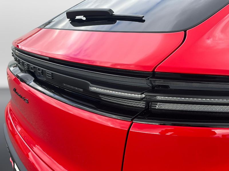 Porsche Macan (2025) 4s - fotka 10 z 30