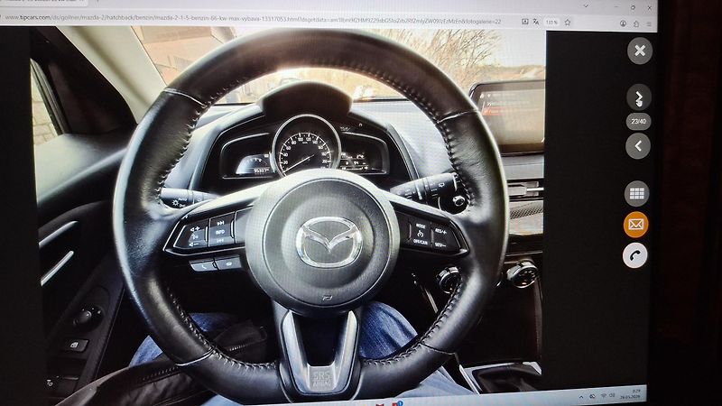 Mazda 2 1.5 sport  66kw  facelit - fotka 21 z 39