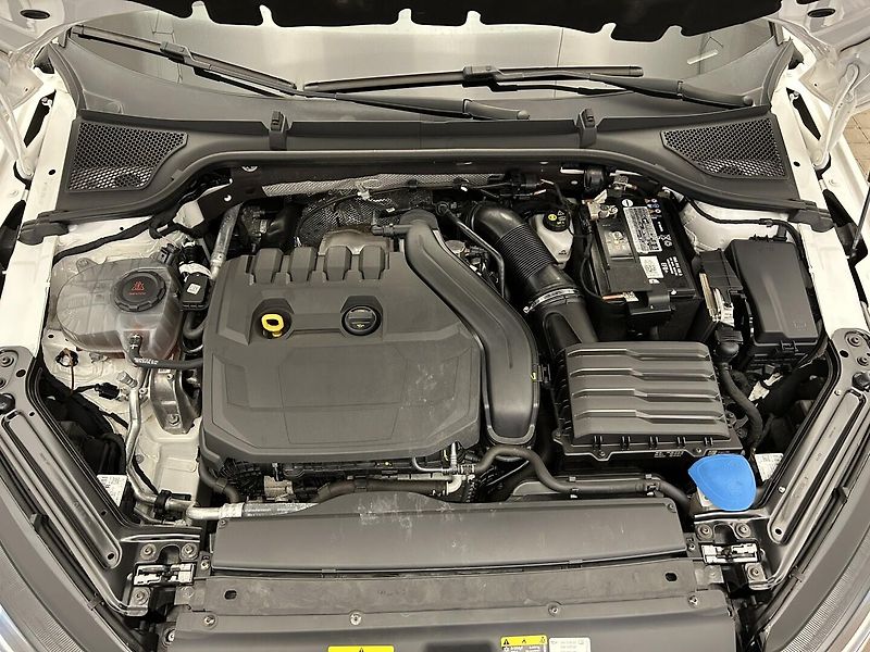Škoda Octavia 1.5 TSI Ambition - fotka 24 z 26