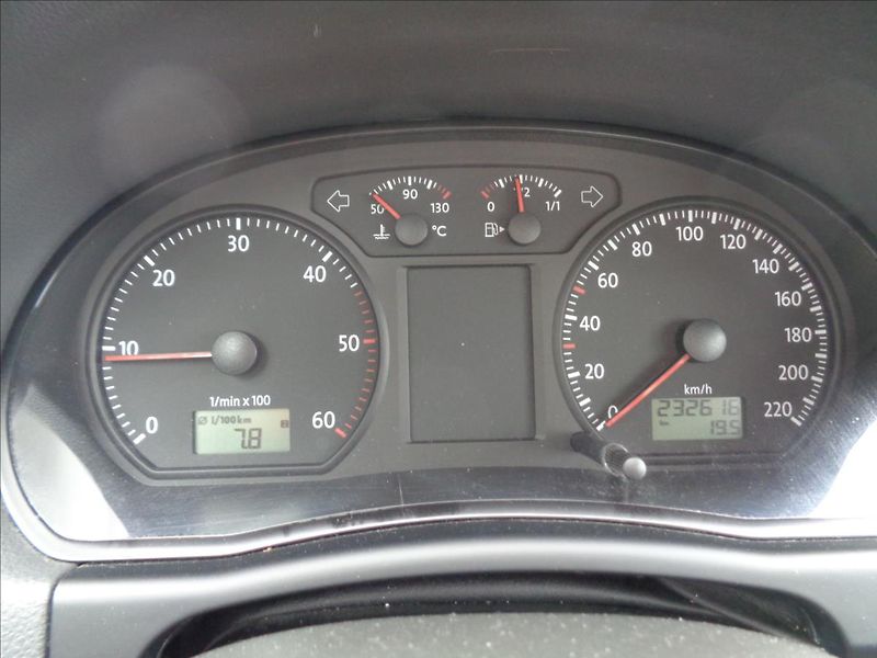 Volkswagen Polo 1,4 - fotka 11 z 16