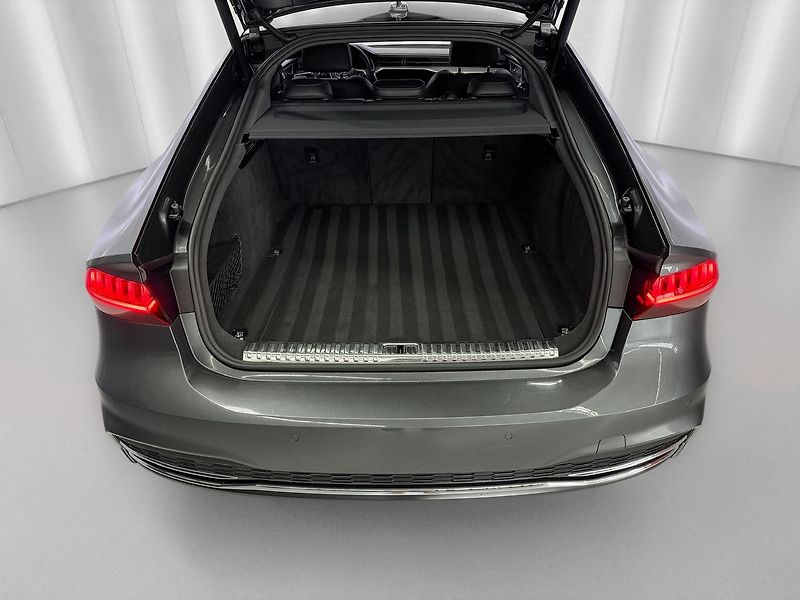 Audi A7 50TDI QUATTRO S-LINE, PANORAMA - fotka 34 z 35