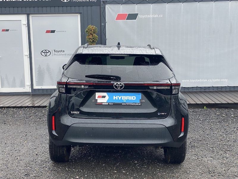 Toyota Yaris Cross 1.5HEV, ČR-1m, Style, DPH - fotka 5 z 22