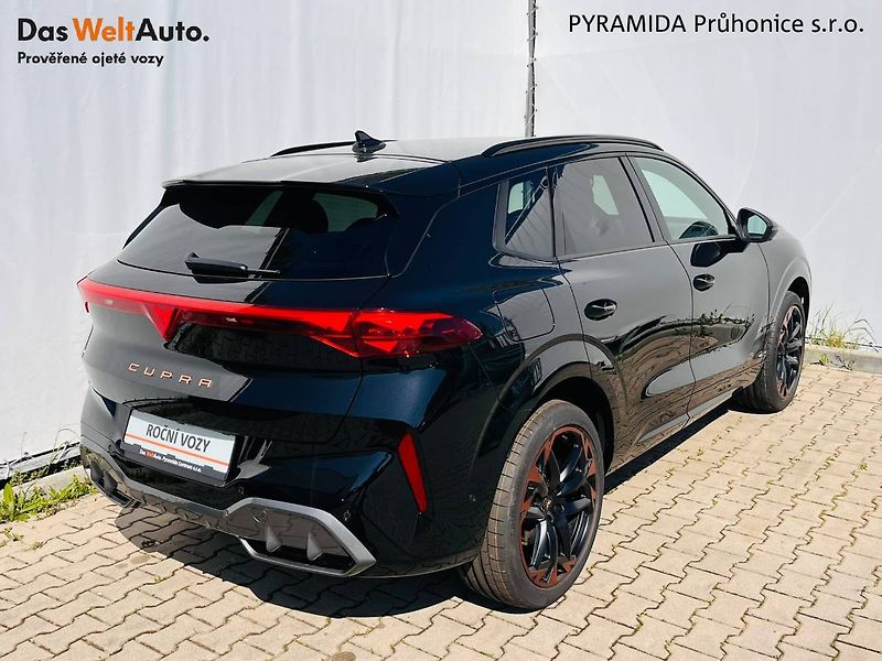 Cupra Terramar (2024) VZ 2.0 TSI 195 kW DSG 4x4 - fotka 2 z 30