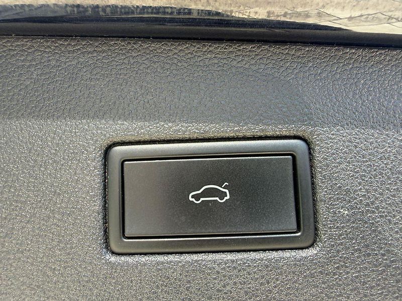 Seat Tarraco FR 2,0TDI 147kW DSG 4WD - fotka 19 z 21