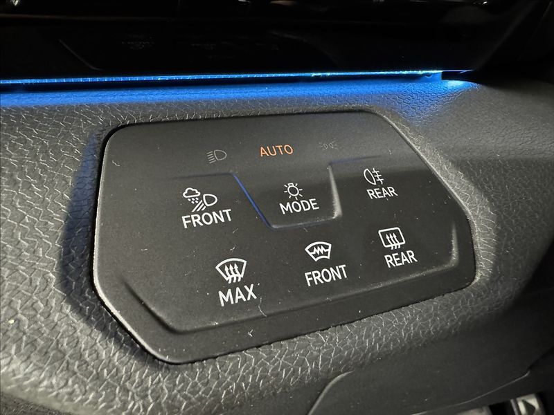 Volkswagen ID.5 Pro Performance LED Assist - fotka 23 z 48