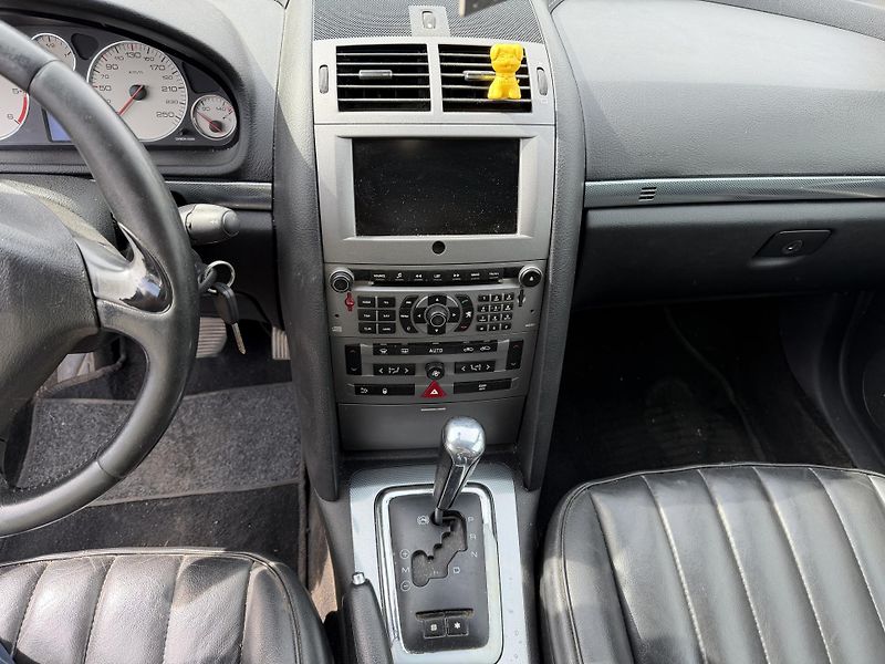 Peugeot 407 2.0 HDI AUTOMAT - fotka 16 z 19