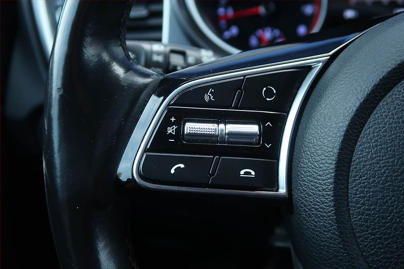 Kia XCeed (2022) 1.5 T-GDI, Serv.kniha - fotka 17 z 20