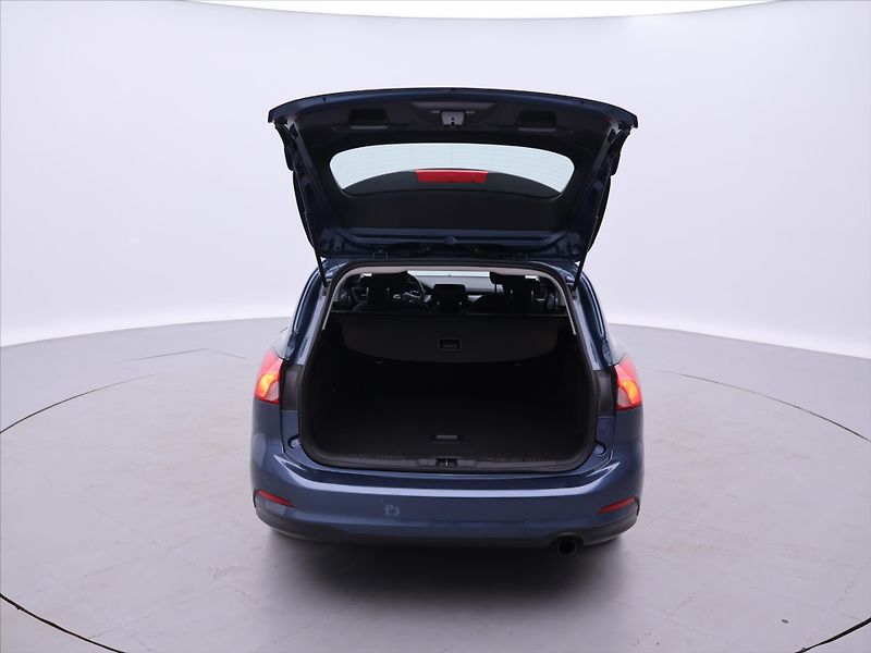 Ford Focus 1,0 EB 92kW CZ DPH 1.Maj. - fotka 9 z 28