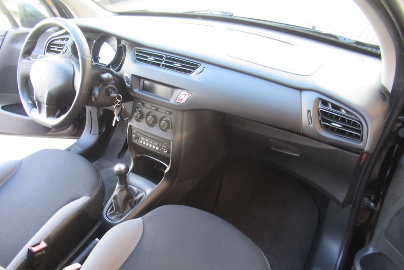 Citroën C3 1.0i KLIMA SADA KOL - fotka 11 z 20