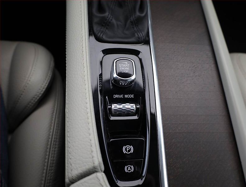 Volvo V90 (2017) Cross Country - fotka 12 z 20