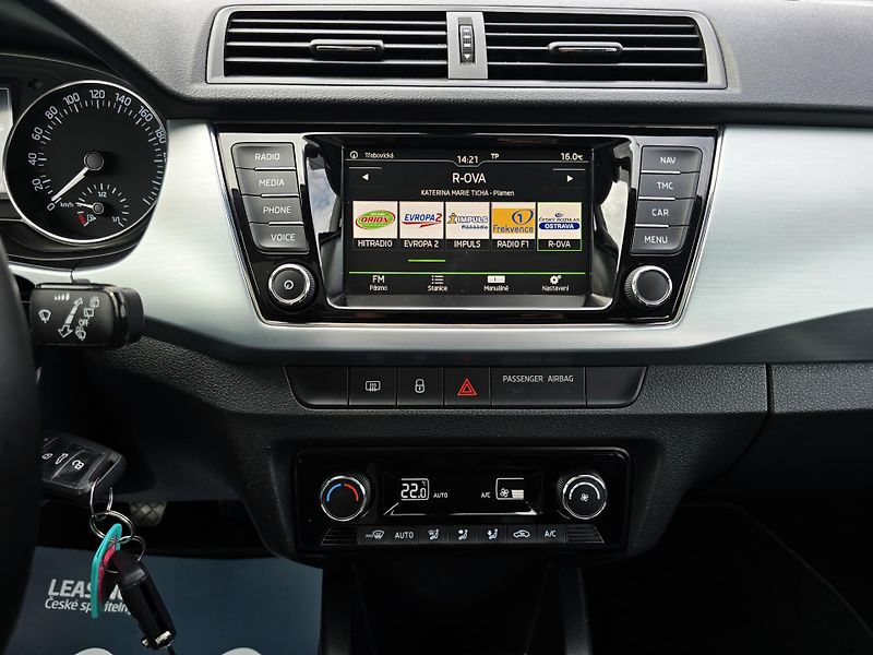 Škoda Fabia 1.2TSI NAVI 100% STAV 1Majitel - fotka 24 z 26
