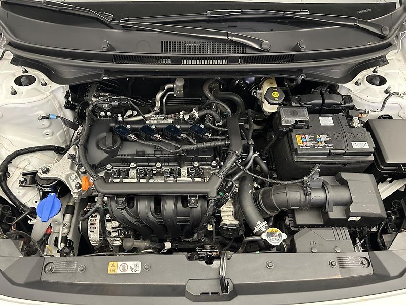 Hyundai Bayon 1.2  Comfort Club - fotka 22 z 24