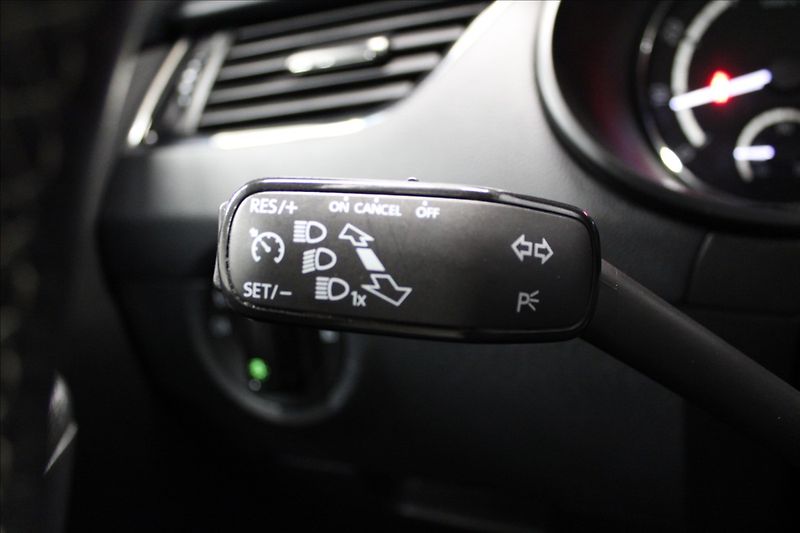 Škoda Octavia 2,0 TSI 162KW MAN VRS MODE - fotka 16 z 36