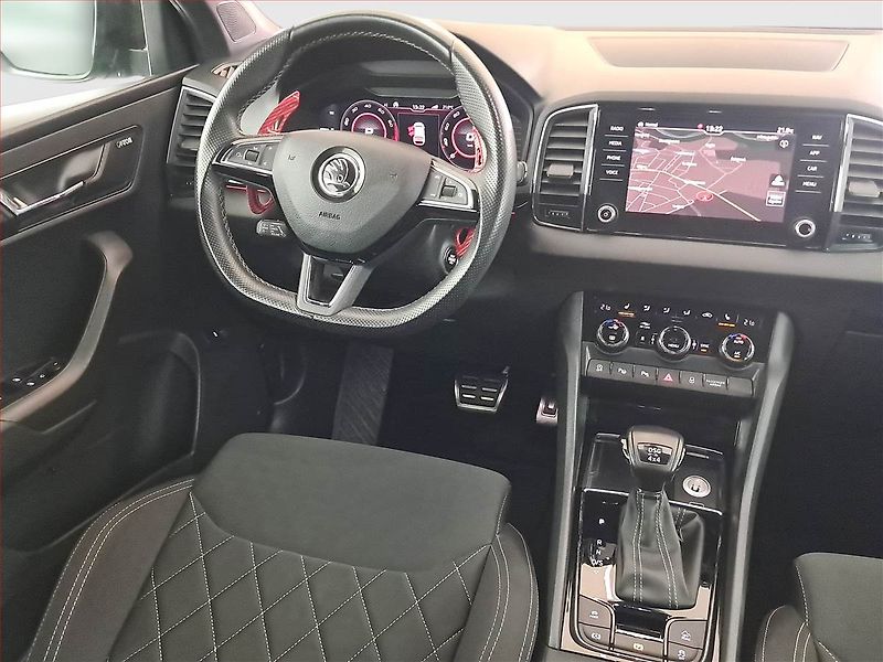 Škoda Karoq (2019) Sportline 2.0 TSI - fotka 7 z 29