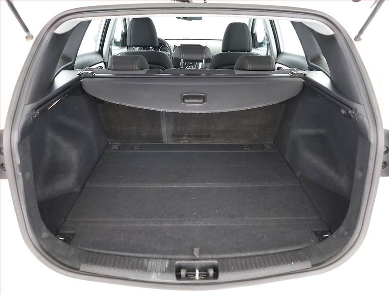 Hyundai i30 (2012) 1.6 GDI, Serv.kniha, Tempomat - fotka 11 z 14